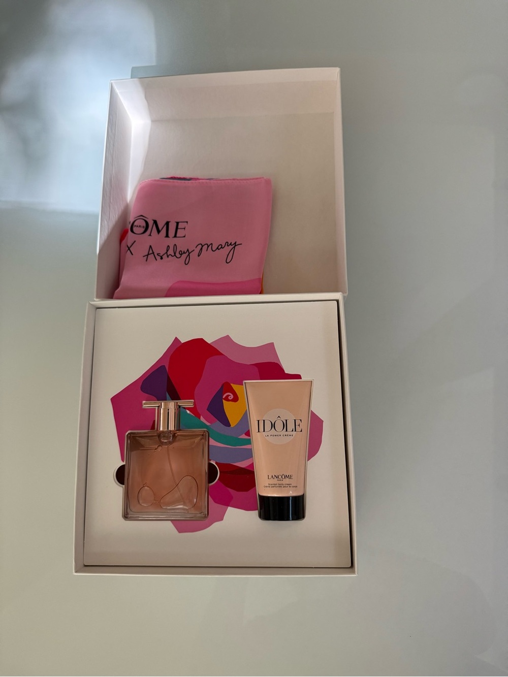 NEW Lancôme Idôle Traveler Gift Set + Ashley Mary Scarf